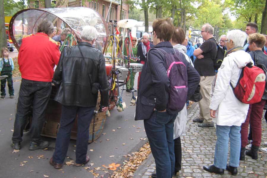 Kijk act Drumband op Klompn