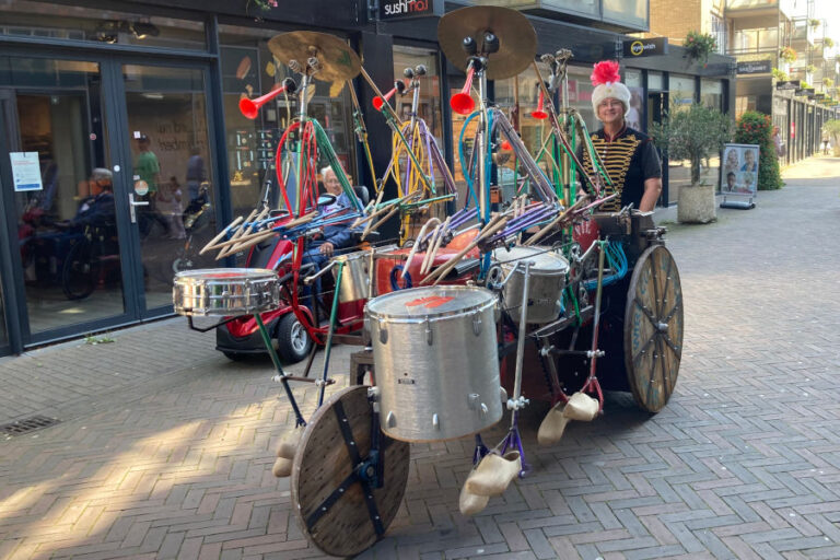 Drumband op Klompn